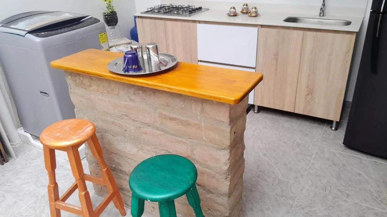 Casa De Huespedes La Antioquenita El Lugar Perfecto Para Tu Estadia Medellín 0*,